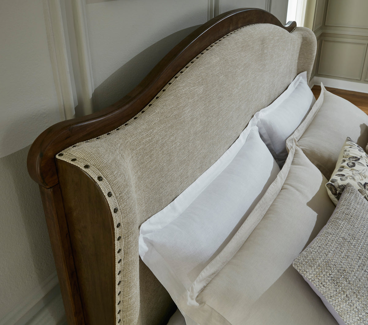 STURLAYNE/180,6ft Bed